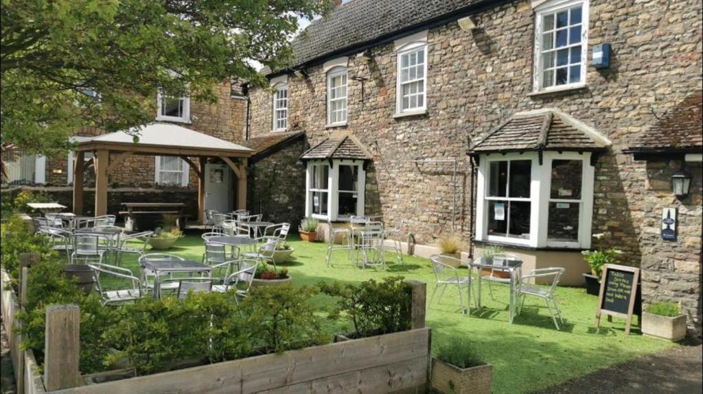 The Poacher Portishead Exterior photo